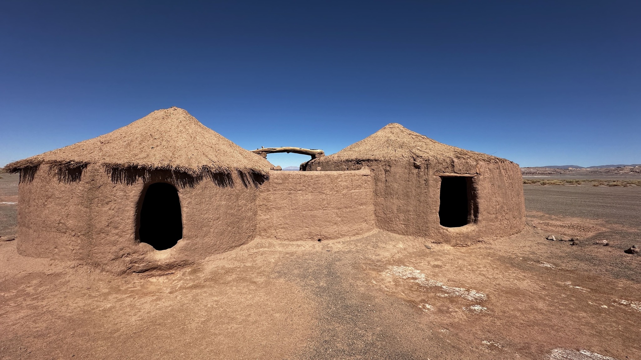 Ruínas circulares da Aldea de Tulor